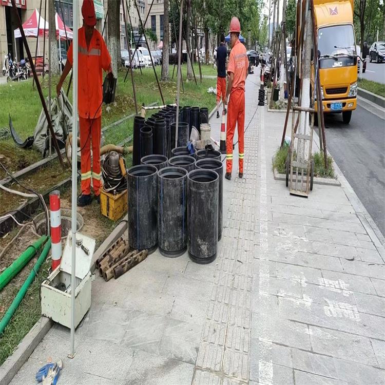 新城街道管道短管置换修复